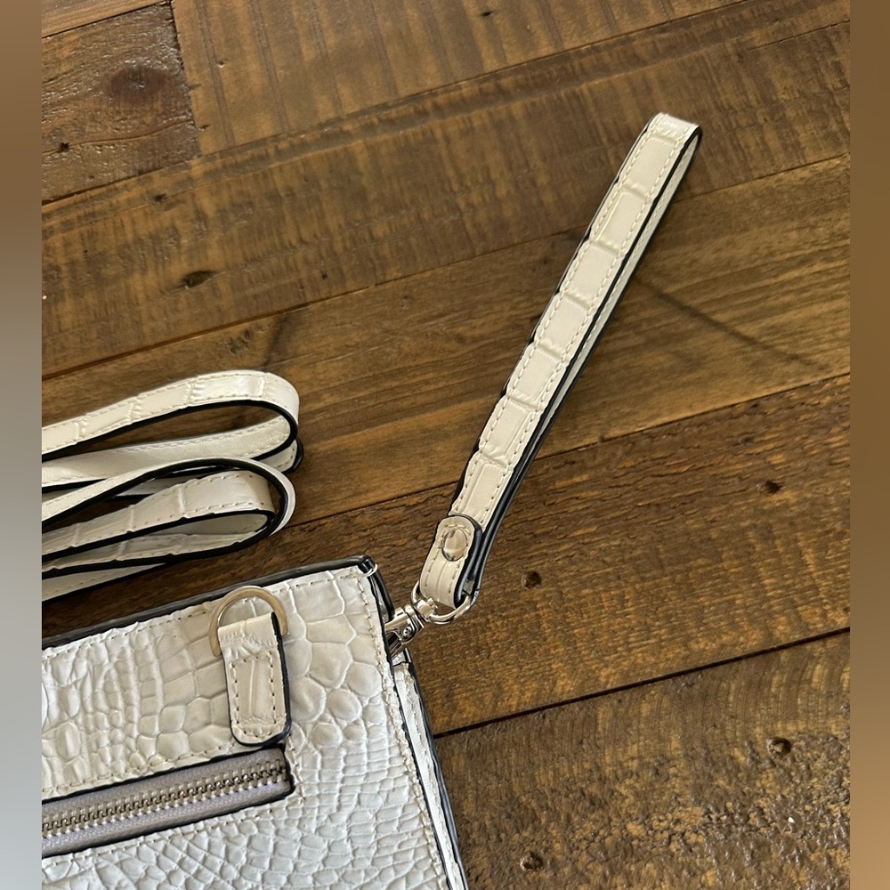 White Croc-Embossed Convertible Crossbody Clutch - Designer Style - Picture 3 of 5